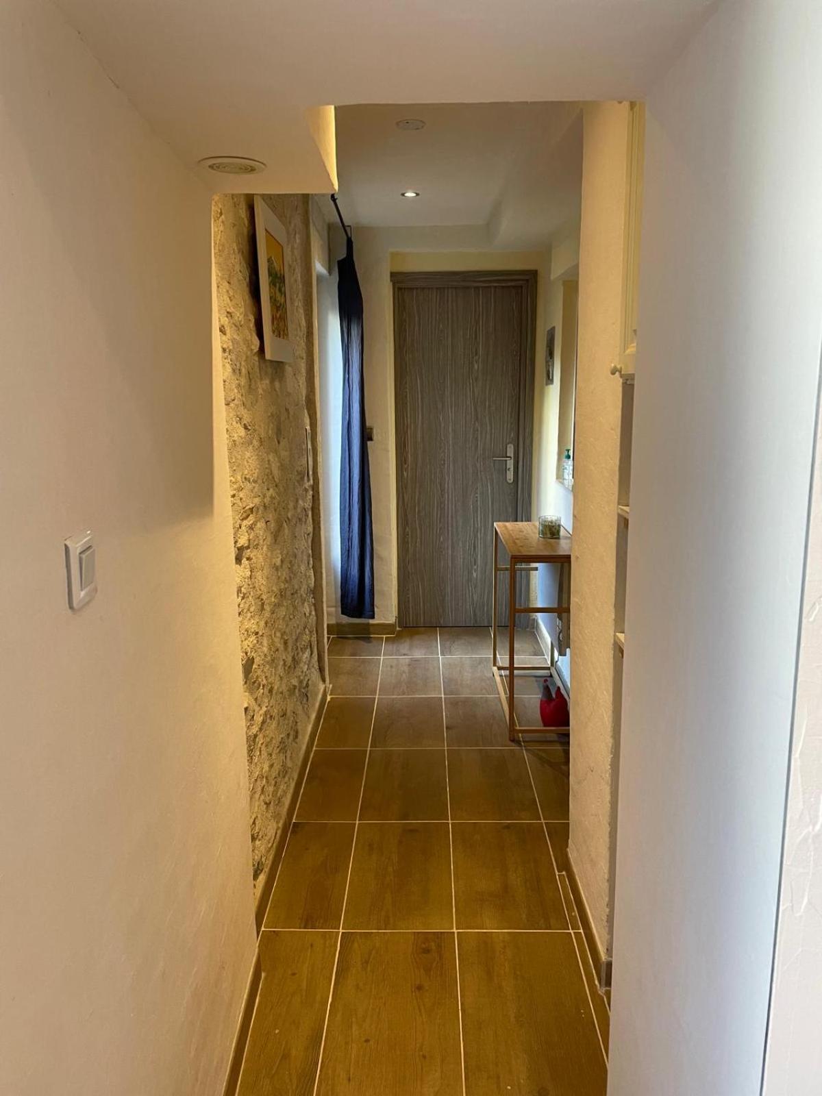 Appartement De Plain-Pied Avec Jardin Avignon Bagian luar foto